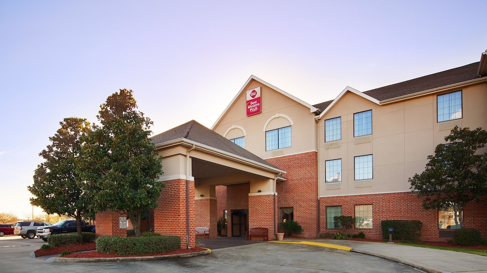 Best Western Plus Executive Hotel And Suites - Lake Charles