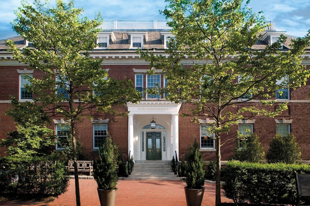 Vanderbilt, Auberge Resorts Collection - Rhode Island