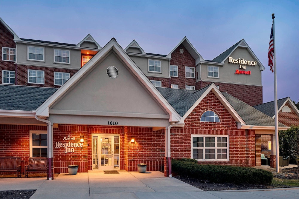 Residence Inn by Marriott Chicago Schaumburg/Woodfield Mall - Barrington, IL