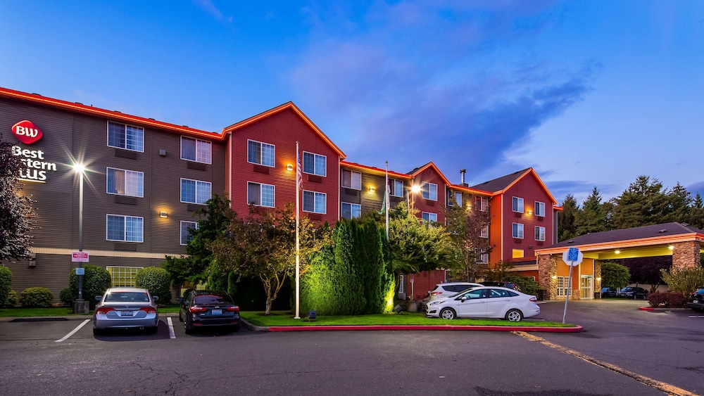 Best Western PLUS Vancouver Mall Hotel - Vancouver, WA