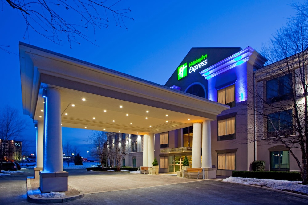 Holiday Inn Express Hotel & Suites Hagerstown - Greenbrier State Park