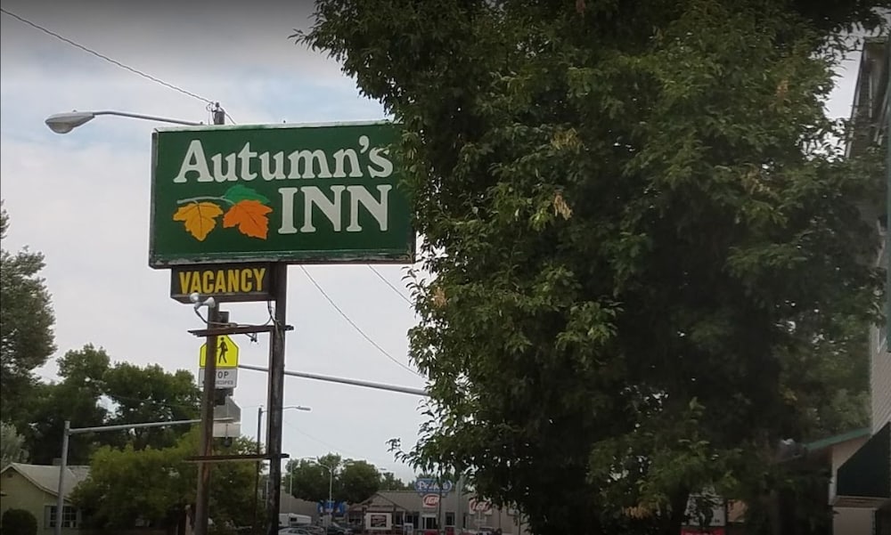Autumn's Inn - Montana
