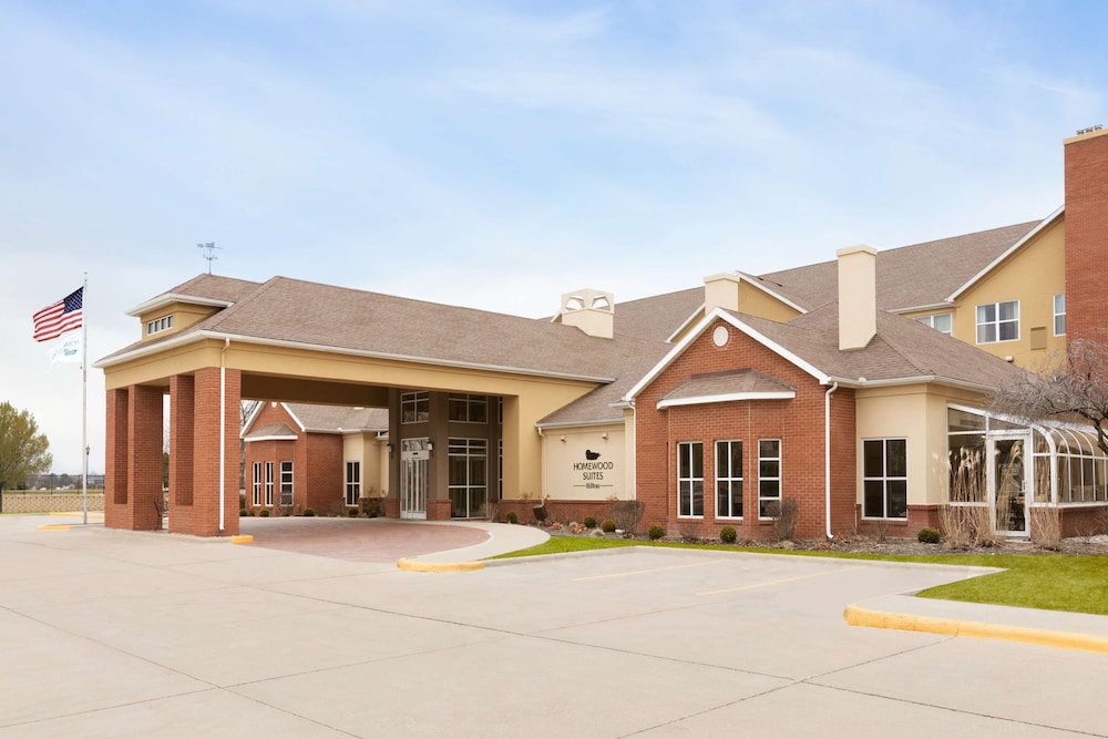 Homewood Suites By Hilton Toledo-maumee - Holland, OH
