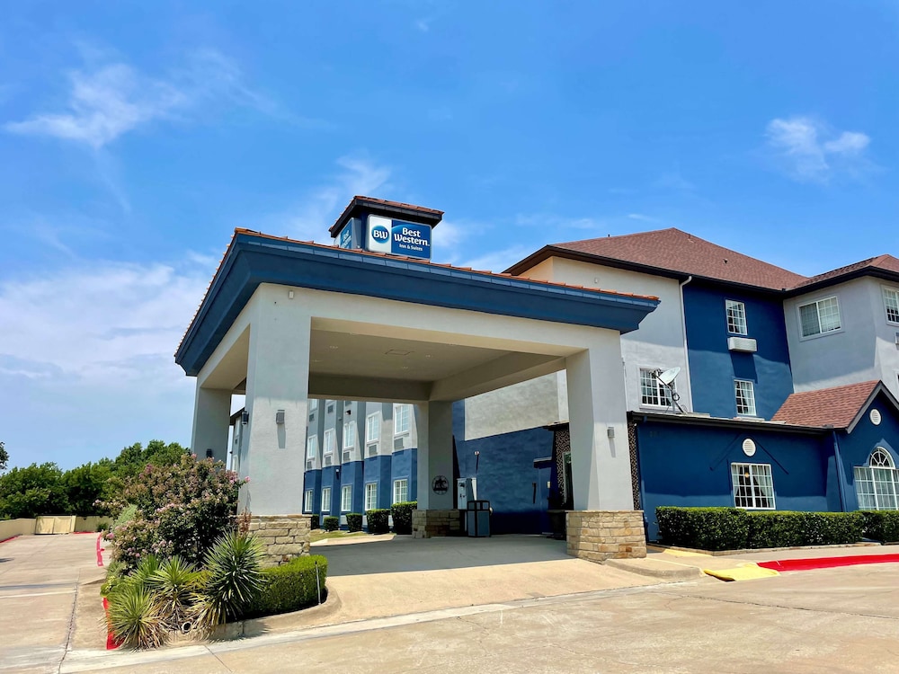 Best Western Roanoke Inn  Suites - Flower Mound, TX