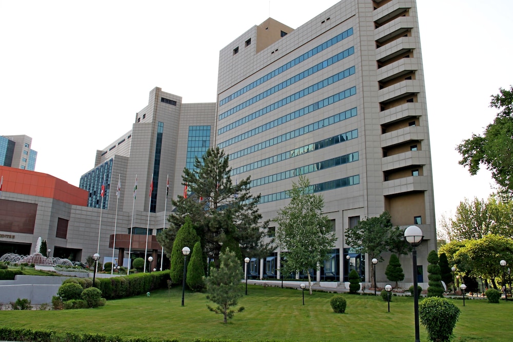 International Hotel Tashkent - Tashkent