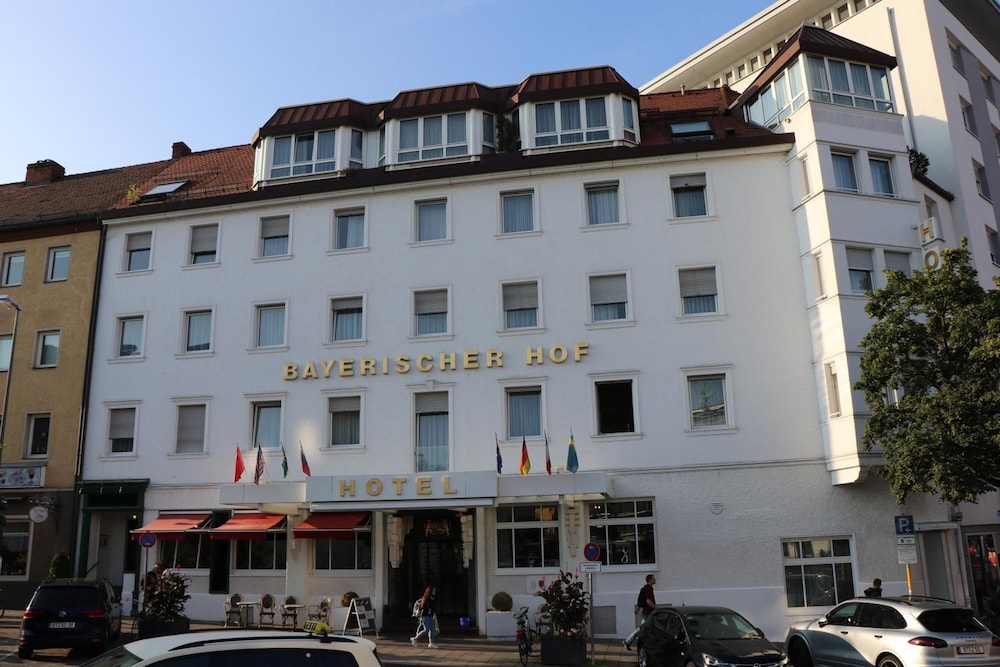 巴伐利亚霍夫酒店 - 拜律特