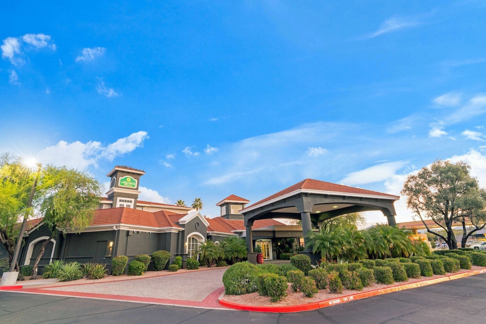 La Quinta Inn & Suites By Wyndham Phoenix Scottsdale - Paradise Valley