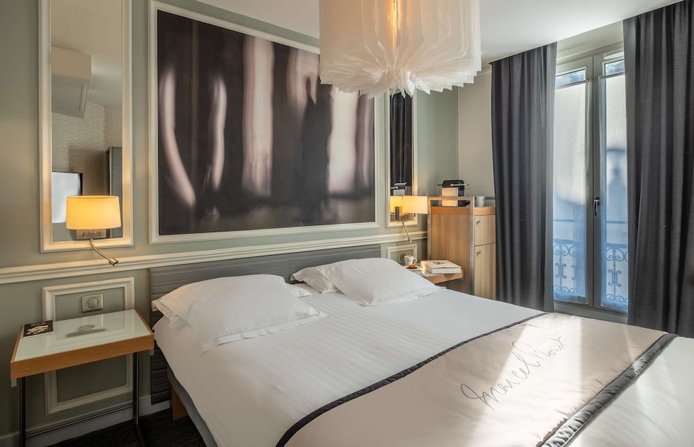Literary Hotel Le Swann, Bw Premier Collection - Issy-les-Moulineaux
