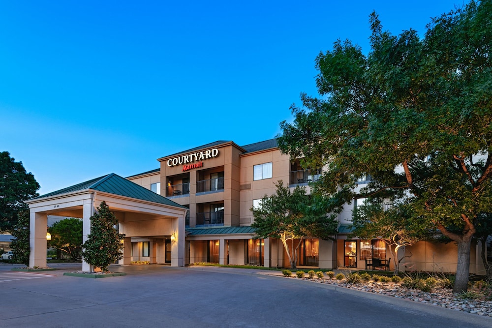 Courtyard By Marriott Dallas Plano In Legacy Park - The Colony, TX