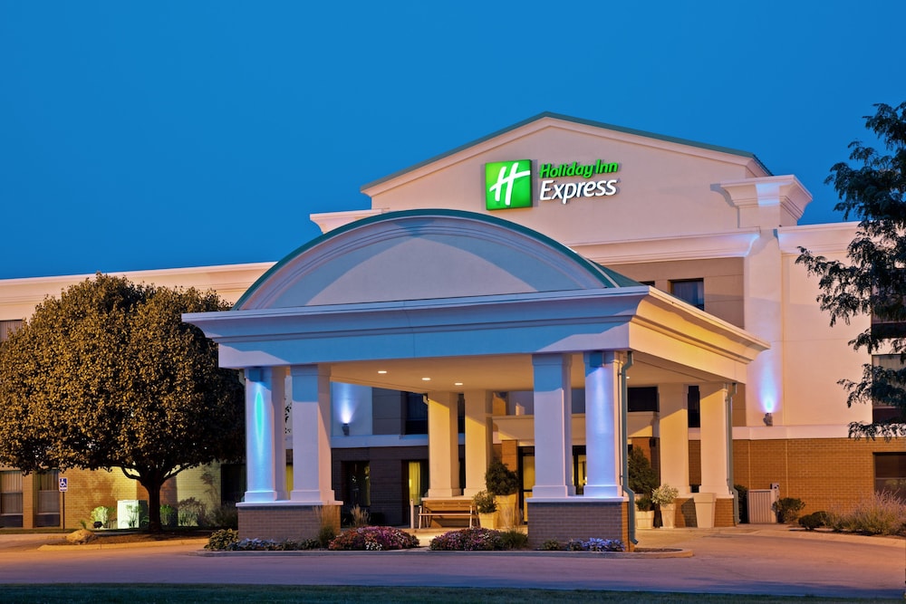 Holiday Inn Express Indianapolis Airport - Mooresville, IN