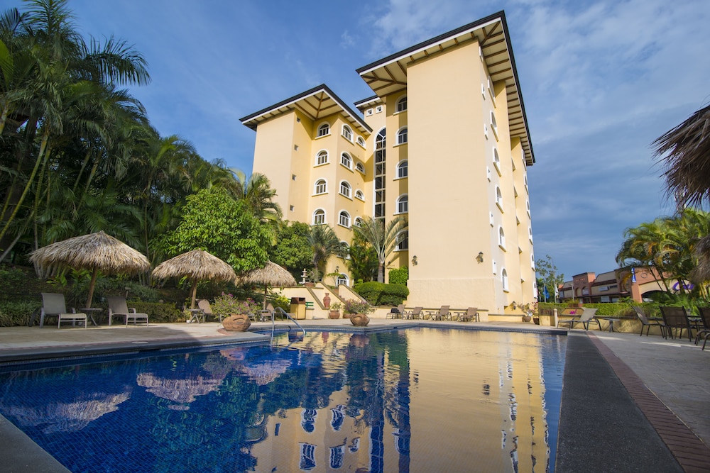 Apartotel & Suites Villas Del Rio - San José