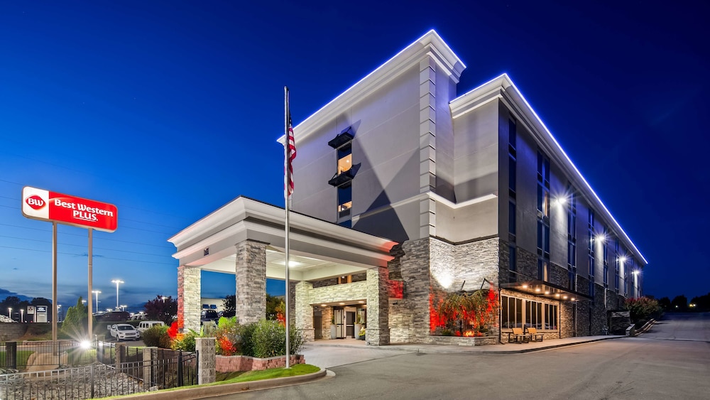 Best Western Plus Greenville I-385 Inn & Suites - South Carolina