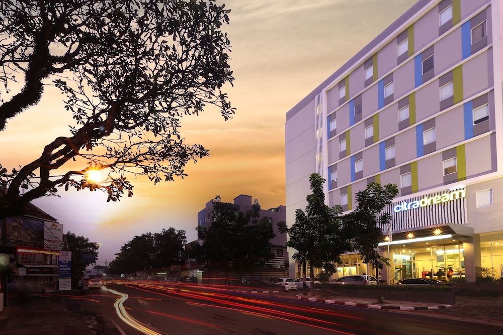 Hotel Citradream Bandung - Aston, PA