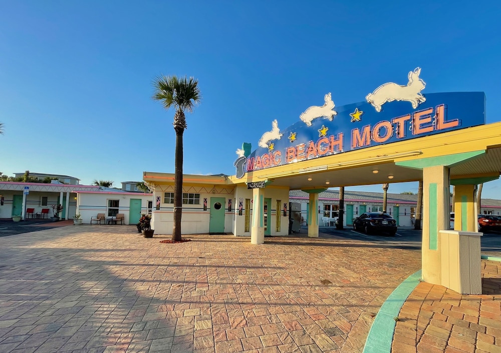 Magic Beach Motel - St. Augustine, FL
