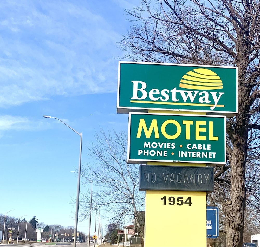 Bestway Motel - Lakeshore