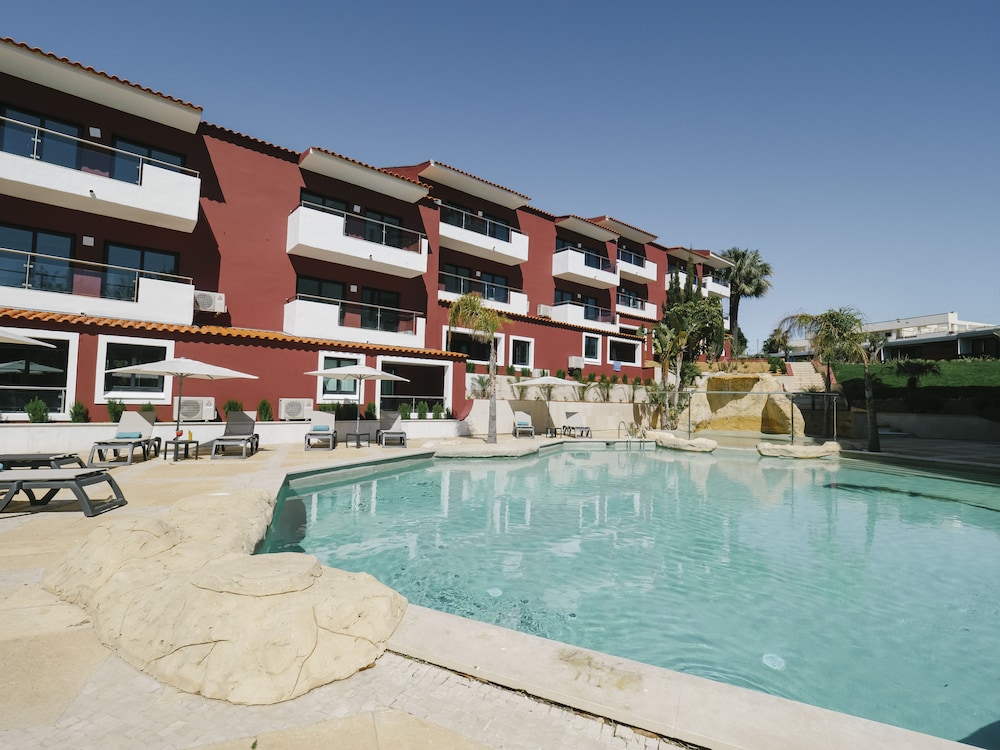 Topazio Vibe Beach Hotel & Apartments - Adults Friendly - Albufeira
