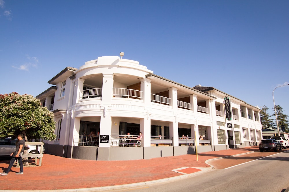Cottesloe Beach Hotel - Cité de Fremantle