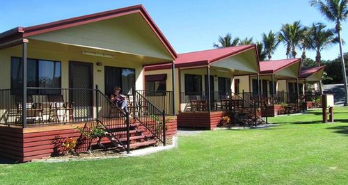 Emu Park Holiday Rentals and Airbnb cozycozy