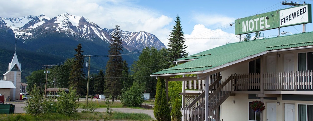 Fireweed Motel - British Columbia