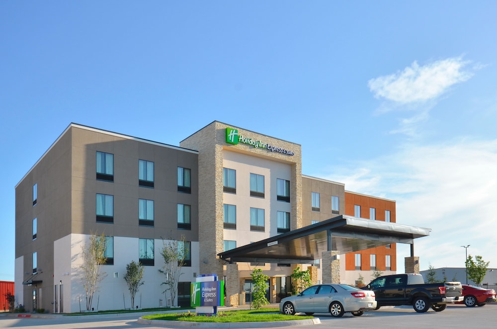 Holiday Inn Express & Suites Oklahoma City Mid - Arpt Area, An Ihg Hotel - Oklahoma City
