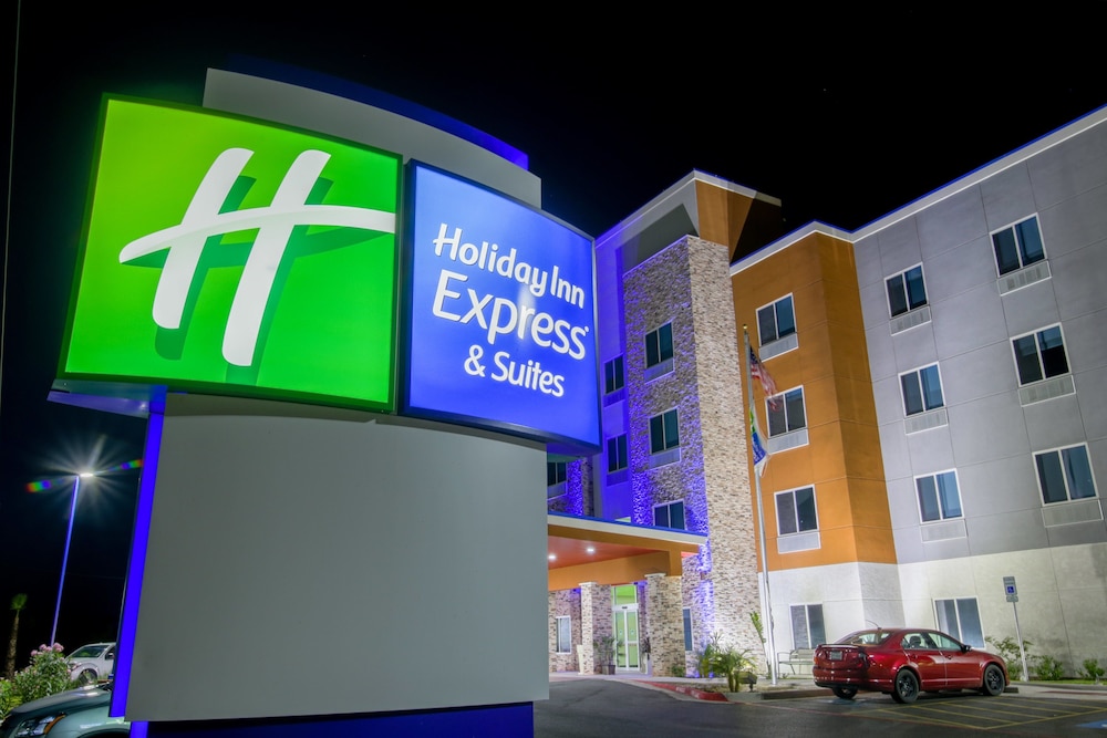 Holiday Inn Express & Suites Raymondville, An Ihg Hotel - Texas