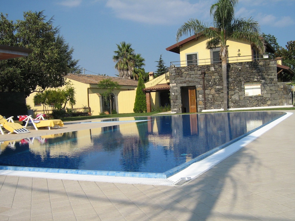 I Rustici Resort - Nicolosi