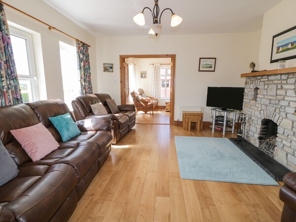 Creeslough View, Pet Friendly In Creeslough, County Donegal - Dunfanaghy