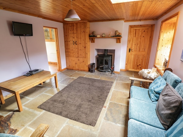 Carnaween View, Pet Friendly In Glenties, County Donegal - Donegal