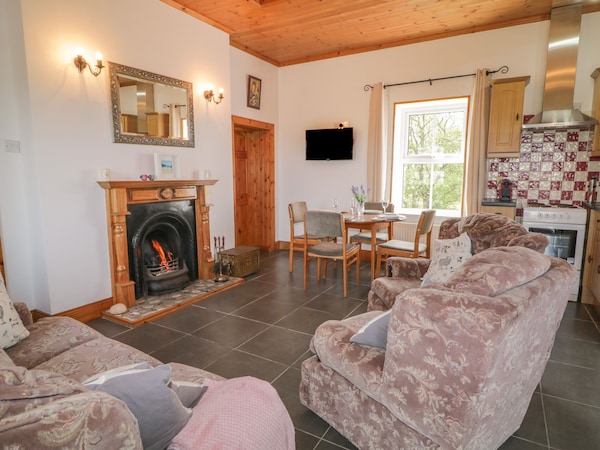 Shannagh, Character Holiday Cottage In Portsalon, County Donegal - Portsalon