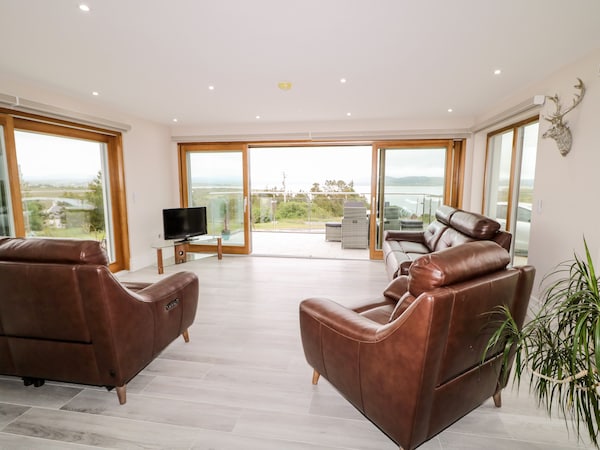 Traeannagh Bay House, Pet Friendly In Dungloe, County Donegal - Portnoo