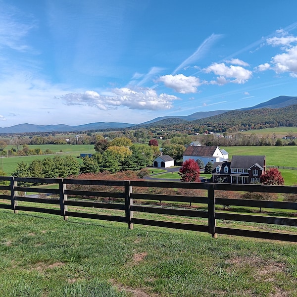 Spectacular Views! Beautiful Home In The Shenandoah Valley - Stanley, VA