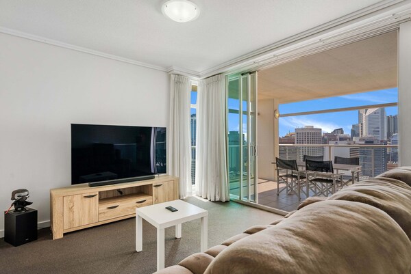 Welcome To Your Home Away From Home In The Heart Of Brisbane City! - Salisbury