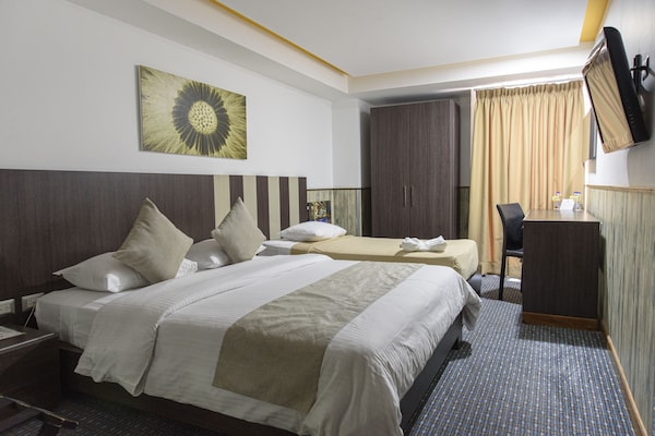 Best Bed & Breakfast Of Caracas City. Downtown Available Rooms, Delicious Food! - Caracas