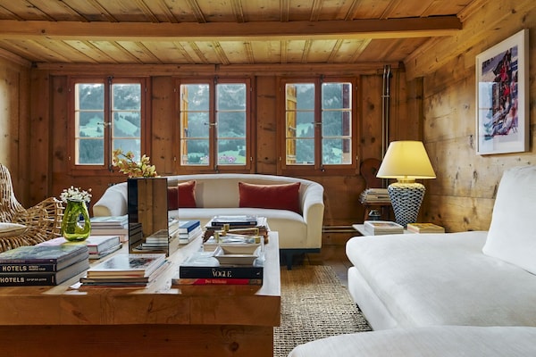 Luxury Farmhouse Near Gstaad, Sleeps Up To 12 - Rougemont