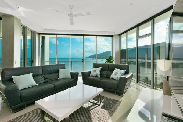 Ocean Pearl Sub Penthouse Luxury At Trilogy Resort - Fitzroy Island