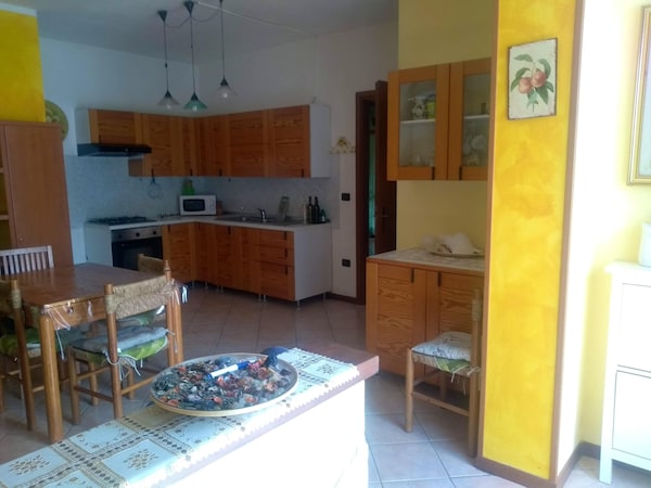 Homerez - Appartement 3 Km Away From The Beach For 6 Ppl. At San Mauro Pascoli - Santarcangelo di Romagna