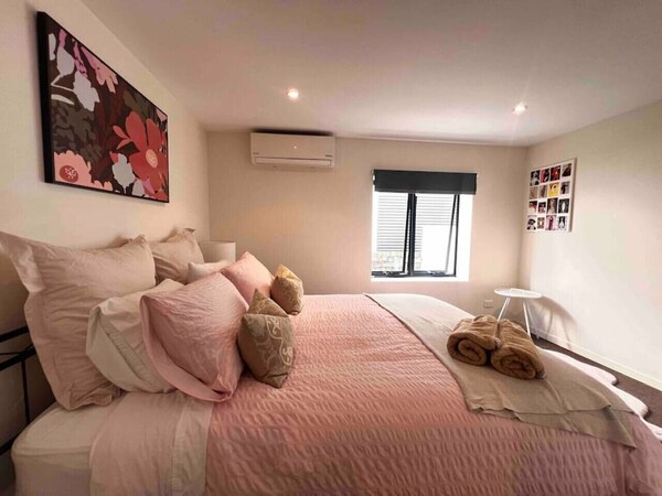 Bulimba Guest House Close To Transport And Oxford St - The University of Queensland