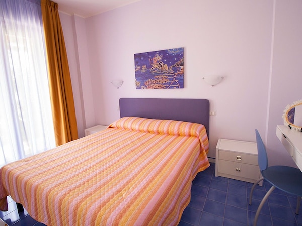 Cosy Apartment For 4 People With Pool, Wifi, A\/c, Tv, Terrace And Parking - Petacciato