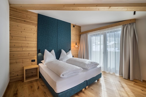 Appartement De Vacances "Alnö Alcrep 3" Avec Vue Montagne, Piscine Chauffée Partagée Et Wi-fi - Valdaora