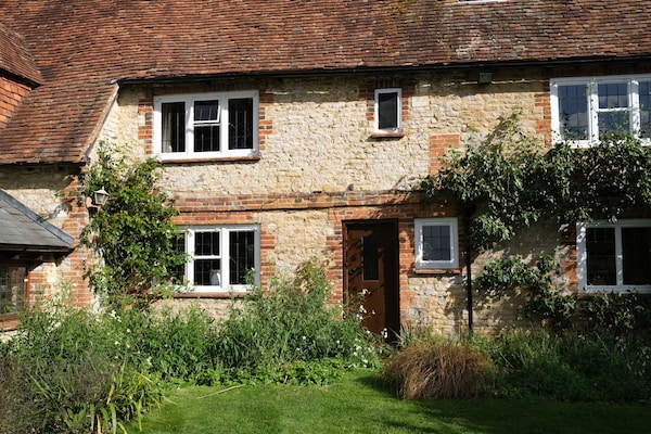 Beautiful 25 Acre Country House, Buckinghamshire - Oxfordshire