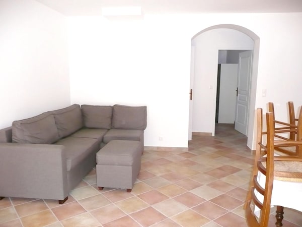 Homerez - Nice Appartement 2 Km Away From The Beach For 4 Ppl. With Terrace - Bauduen
