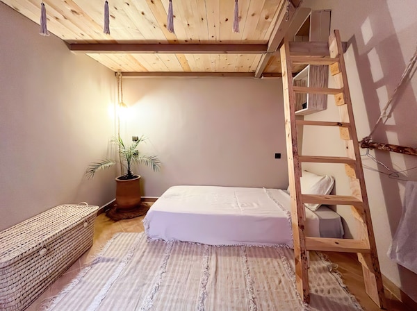Cozy Room In Desart Hostel - Agadir