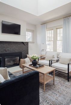 Villa rentals in Champaign, IL via cozycozy