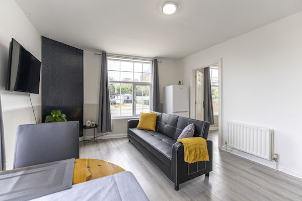 Apartment Close To The Heart Of Rugby - Rugby