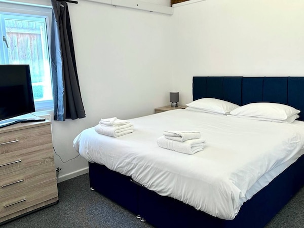 Double Or Twin Superior Room - Gloucester
