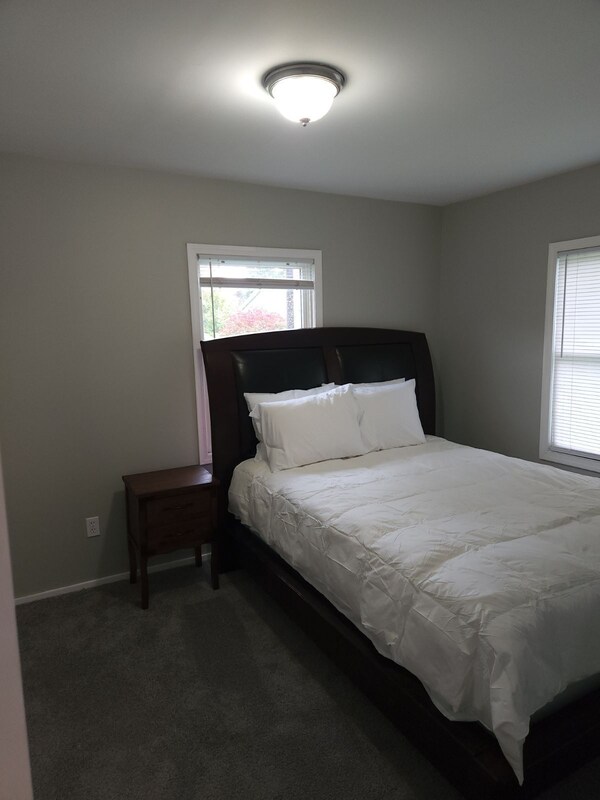 Convenient 3bd Fully Furnished House - Lake Orion, MI