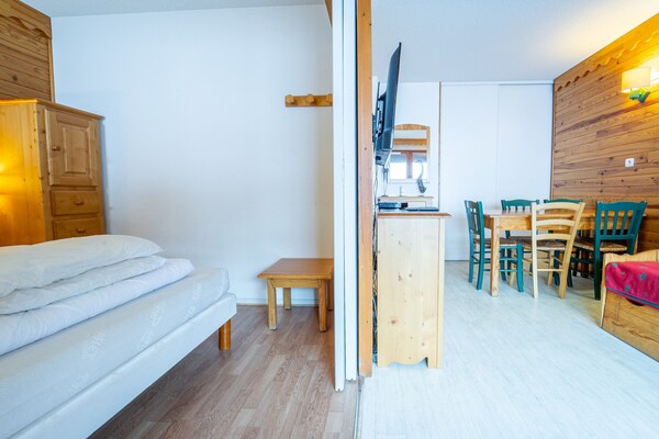 Vakantie Appartement "Sfl 1 Couchages" Met Balkon, Gedeeld Zwembad & Wifi - Saint-François-Longchamp