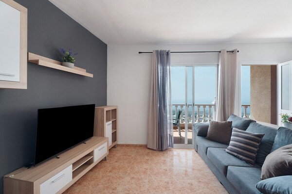 Apartamento De Vacaciones En Un Apartahotel 'La Tablada Atlantic View 20' Con Vistas Al Mar - Adeje