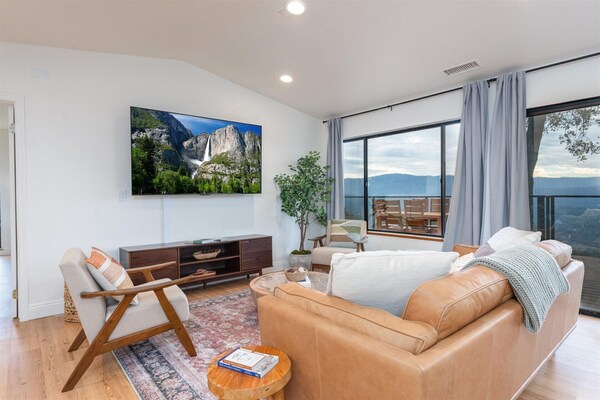 New! Vista Haven With Stunning Views\/hot Tub\/mini Golf! - Bass Lake, CA