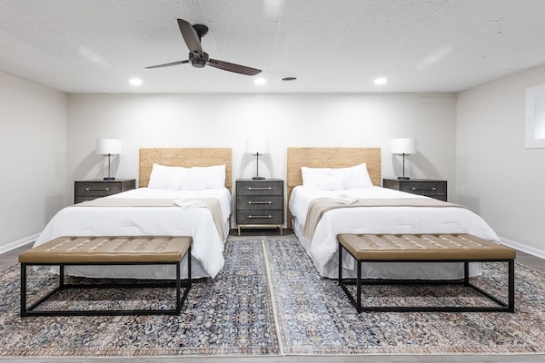 Newly Renovated, Modern, Luxurious - 7 Beds - Pinehurst, NC